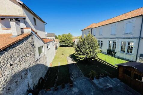 Property Image 11