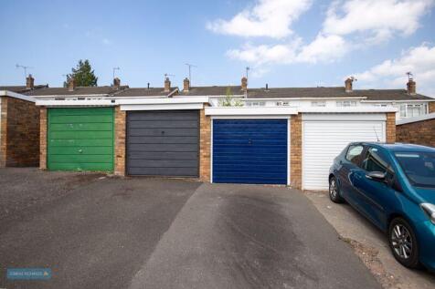 Garage/Parking