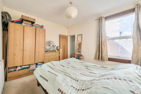 1375941-5-693962c...