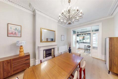 Whitehall Park, London, N19 photo 4