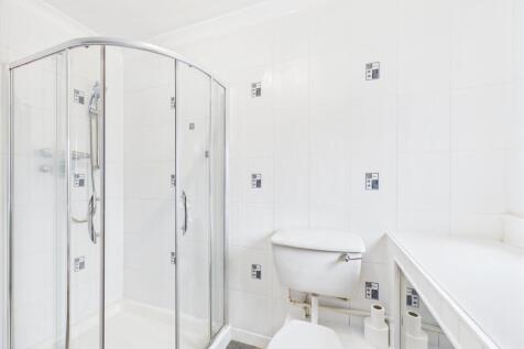 CAM03185G0-PR0111-STILL012