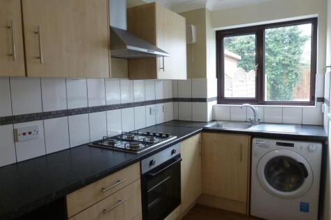 27 Bowling Green Drive Kit.jpg.JPG