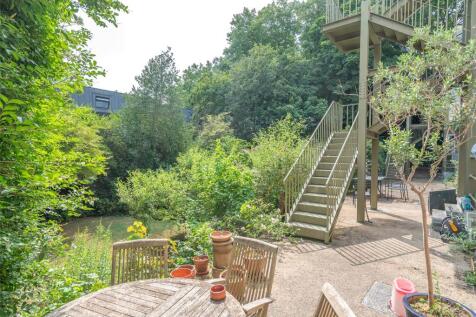 Communal Gardens B