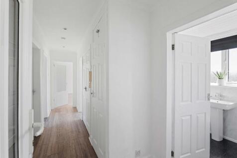 Orchard Court, Giffnock, Glasgow, G46 photo 4