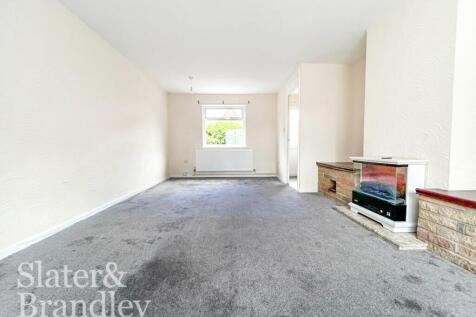 Clayfield Close, Nottingham, NG6 photo 5