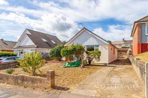 Poole, BH12 - property photo