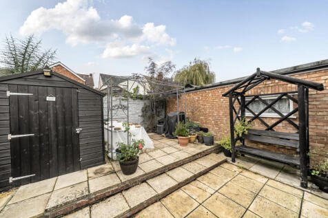 1364800-7-68ee300...