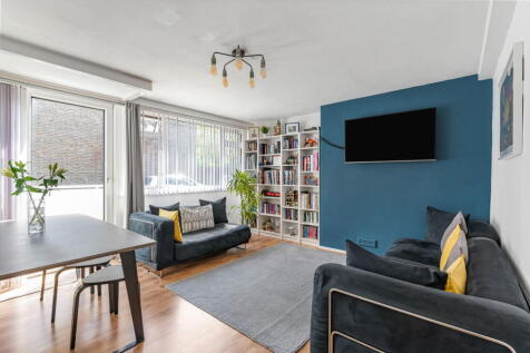 Keston, BR2 - property photo
