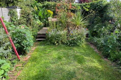 Garden 2.jpg