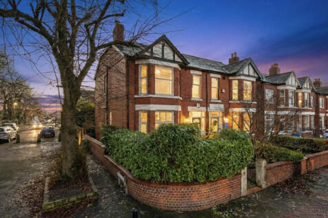 Stockport, SK3 - property photo