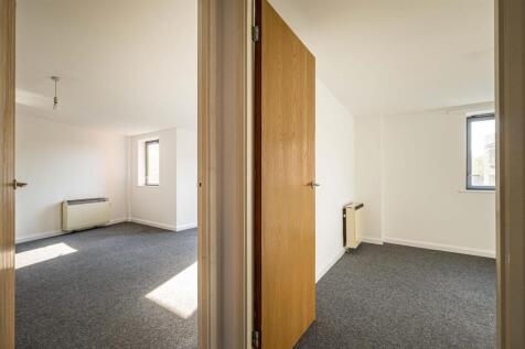 204 Sheridan court 7 of 7.jpg