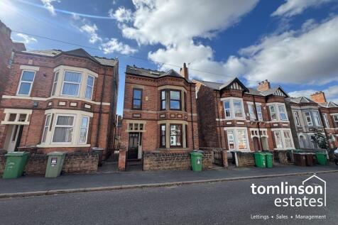 7 Bedroom detached house - HMO