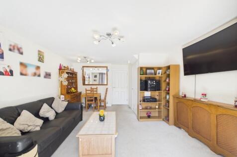 CAM02023G0-PR0153-STILL043