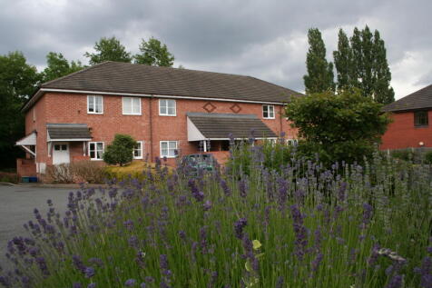 1-bed flat on Michelle Close, Kings Heath, Birmingham, £735/mo