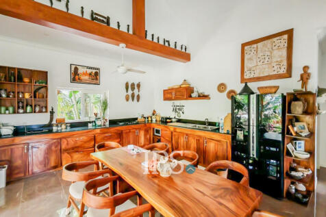 2 Bedroom Villa  For Sale- Tuek Chhuo, Kampot