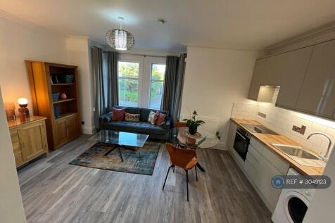 Open Plan Living Room With Quality Kitchen