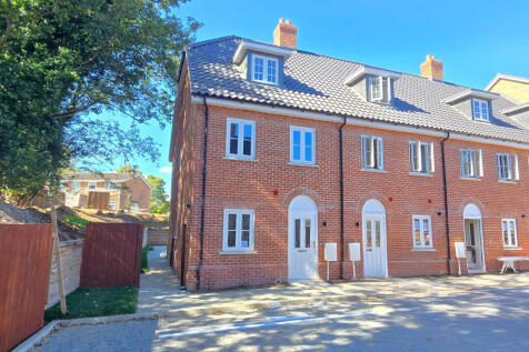 WhatsApp Image 2025-09-10 at 11.18.23_206037cc