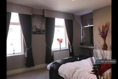 Hotel Style Bedroom
