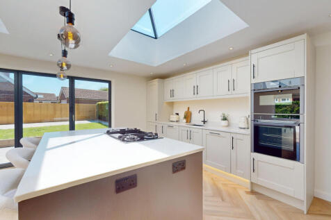 10-Cookridge-Ave-05272025_112428