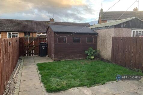 Rear Enclosed Garden