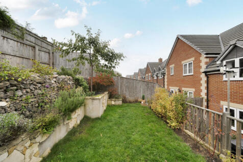 1364323-4-68e6383...