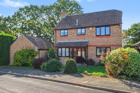 1 Spindlewood Drive, Bexhill-on-Sea, East Sussex, TN39 4RR