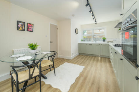 Kitchen Diner-1
