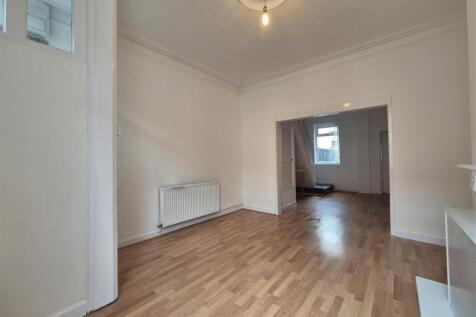 Minto Street, Ashton-Under-Lyne photo 5