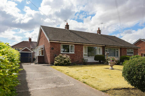 85 St. Hilda's Street  (4 of 17)