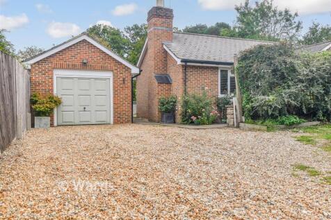 Driveway/Parking