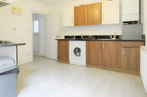 Cavendish Road, London, SW19 photo 3