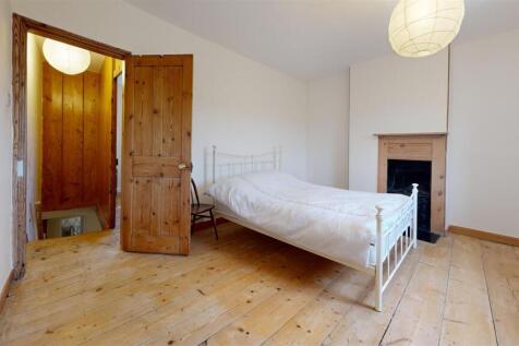 29-Grove-Road-Bedroom 3.jpg