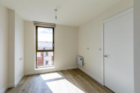 UNFURNISHED-10.jpg