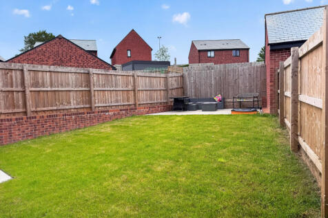 Rear Enclosed Garden