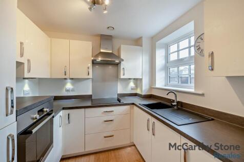 Kitchen: