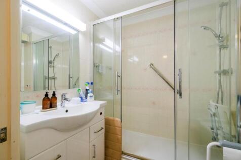 Kingswood Court-3_web.jpg