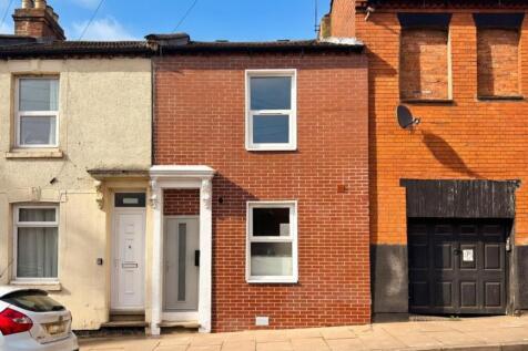 Northampton, NN1 - property photo