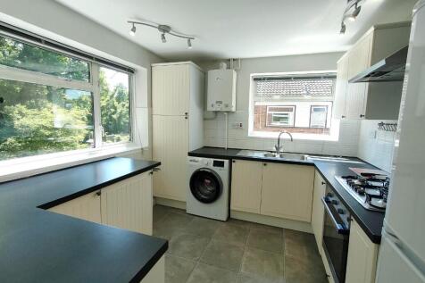 Pelham Road, Haywards Heath, West Sussex, RH16 photo 3