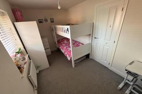 Bedroom2.jpg