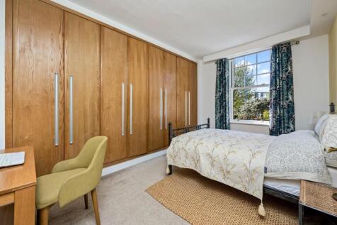 Bedroom.jpg