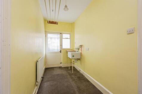 untitled (17 of 32).jpg