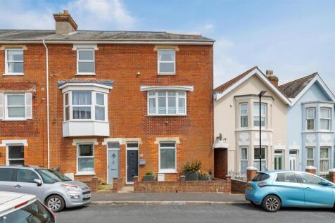 Cowes period property