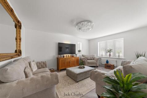 19 Tully Drive 6.jpg