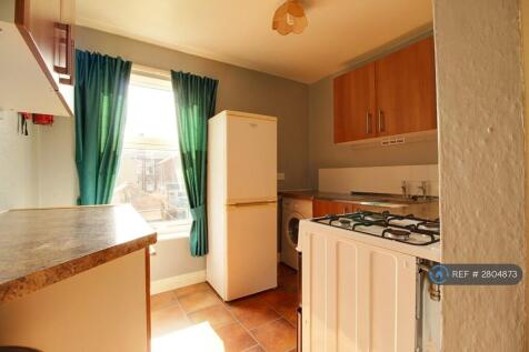 Cromwell Avenue, Grimsby, DN31 photo 3