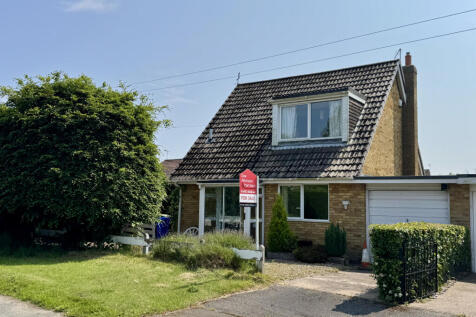 3 Bedroom House - link detached for Sale
