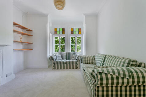 Chiswick Common Road, W4 photo 4