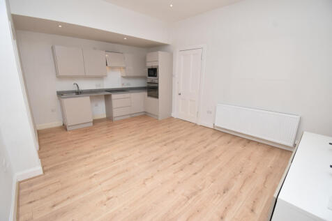 Lounge/Kitchen