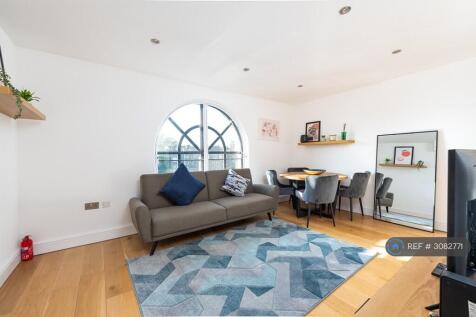 Star House, London, E8 photo 2