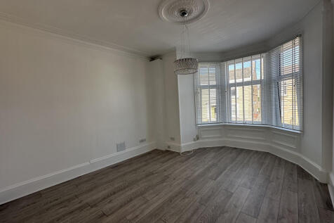 Flat D, Welbeck Crescent, Troon, South Ayrshire photo 4
