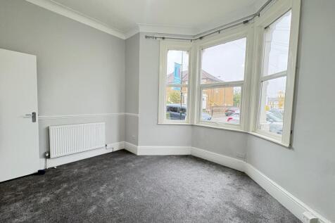 Ringstead Road, Catford, SE6 photo 4
